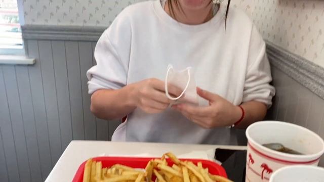 LA KPOP VLOG~ LINE FRIENDS x BT21 + ALBUM SHOPPING ✰ смотреть онлайн