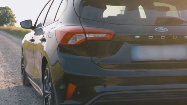 Sony A6400 - Ford Focus ST Line | CINEMATIC A-ROLL смотреть онлайн