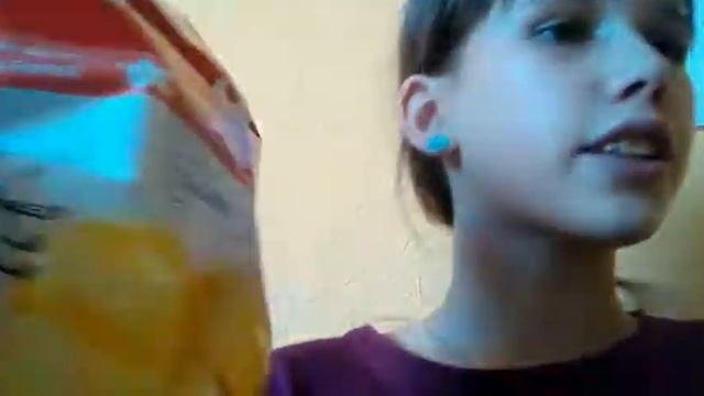 НЕТ, ЭТО НЕ ПРО ФРАНЦУЗСКУЮ ЖИЗНЬ, ЭТО ПРО ЧИПСЫ смотреть онлайн