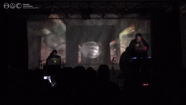 Леонид Каганов. Враг Близко. Модель для сборки. Выступление 28.09.2014. смотреть онлайн