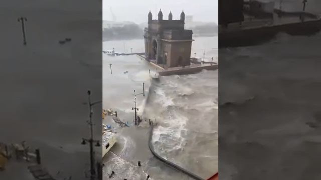 ??Индия Мумбаи оказался под водой. смотреть онлайн