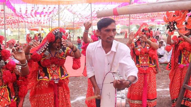 Samka Re Dakane Par Kai Kai Mal I सामका रे दकाने पर काई काई मळ I Banjara Lengi смотреть онлайн