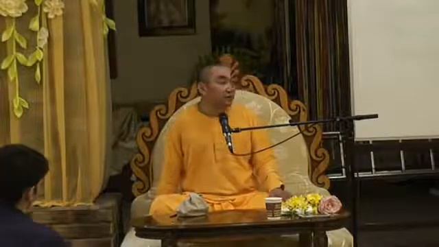 Даяван дас Воспевать с ВЕРООЙ НУЖНО КАЖДЫЙ ДЕНЬ смотреть онлайн