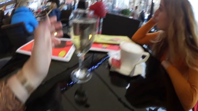 ПУТЕШЕСТВИЕ В ПРАГУ, НОВЫЙ ГОД С КРИС, КАЧЕСТВЕННЫЙ КОНТЕНТ ★ ДАША ПАШКОВА ВЛОГ смотреть онлайн