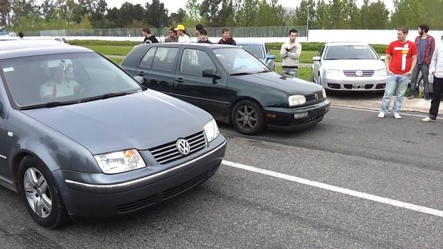 Golf Mk3 vs Bora 2.0 смотреть онлайн