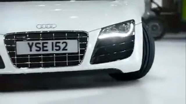 Audi R8 V10 Spyder TV Advert - Beauty and the Beasts смотреть онлайн