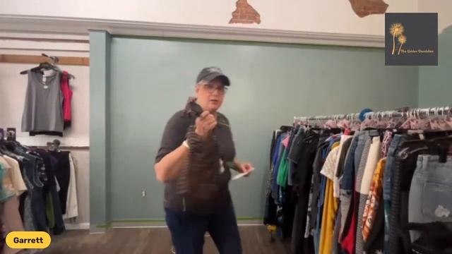 The Golden Dandelion Massive Clearance Live смотреть онлайн