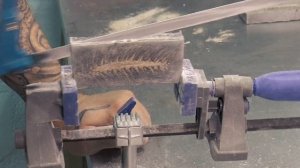 "Материал для ручки ножа из шишки и эпоксидной смолы. Продолжение"