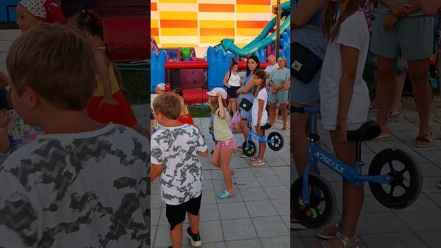 двигайся замри