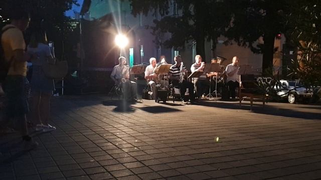 Оркестр в Адлере, совхоз Россия смотреть онлайн