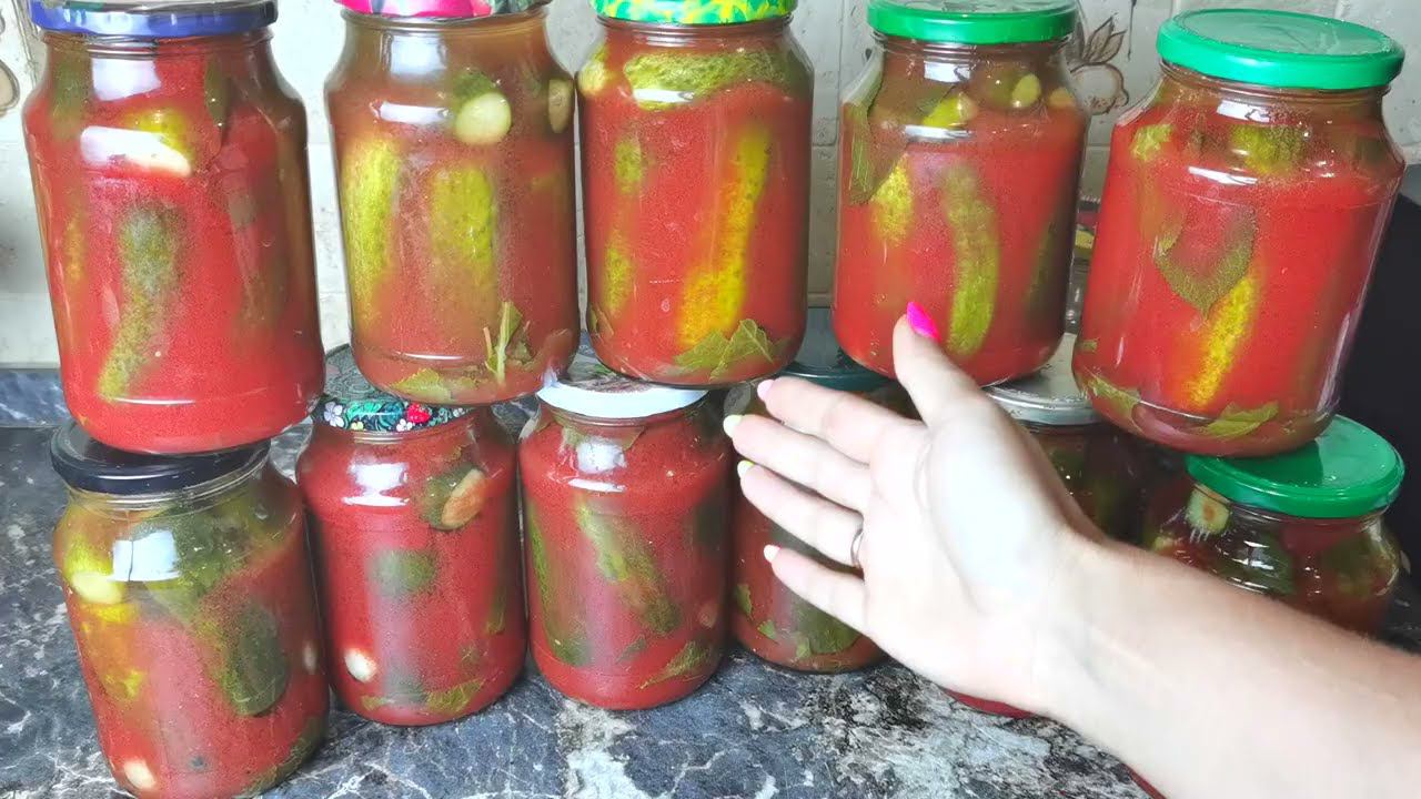 Огурцы в томатном соке на зиму.Как только вы попробуете этот рецепт, вы будете зависимы! смотреть онлайн