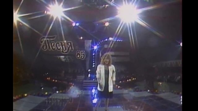 Алла Пугачева - Паромщик смотреть онлайн