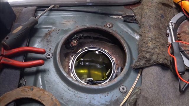 Nissan Serena C23 / Внезапная поломка / замена бензонасоса / предохранители, реле и тд. и тп... смотреть онлайн