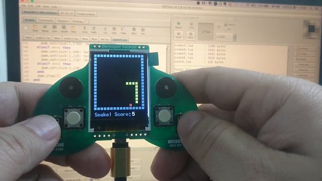 ESP-8266 NodeMCU Lua Snake Game - WiFiBoy Kit DEMO смотреть онлайн