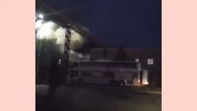 Ростовская область: в городе Волгодонск загорелся автобус с пассажирами! ? смотреть онлайн