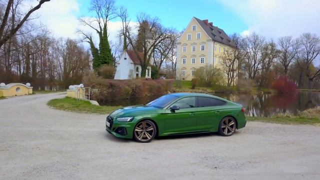The new Audi RS 5 Sportback Exterior Design in Sonoma green смотреть онлайн