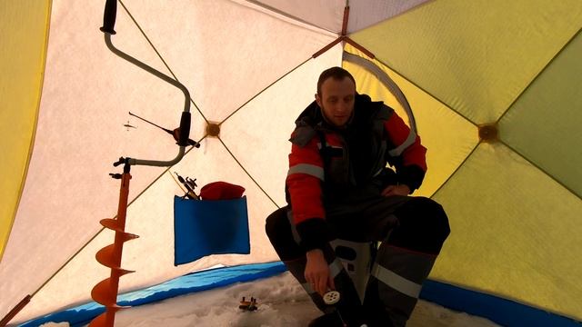 Мормышка от Василича даёт улов! Карелия. сЯмозеро. Тикси 250. Палатка СТЭК куб 3. Минус 18 (12.2021 смотреть онлайн