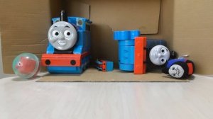 Thomas the tank engine toys come out of the box Thomas & Friends RiChannel