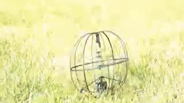 iUFO iPhone Controlled UFO смотреть онлайн