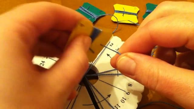 12 strands beaded kumihimo tutorial part1/Spiral beaded kumihimo pattern / KumihimoPS смотреть онлайн