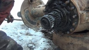 Татра.  Задний мост.  Снятие.  Разборка.