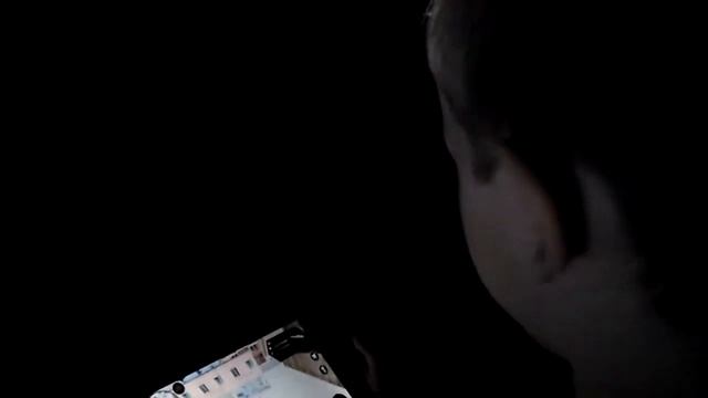 В нашем доме пропало электричество!!! А Вы боитесь темноты? Димасик рассказывает о своих страхах. смотреть онлайн