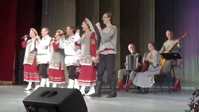 Тихвин-библиотечная столица Ленинградской области-2017 / Выступления коллективов РДК Тихвин смотреть онлайн