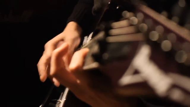 Play Ibanez RG350