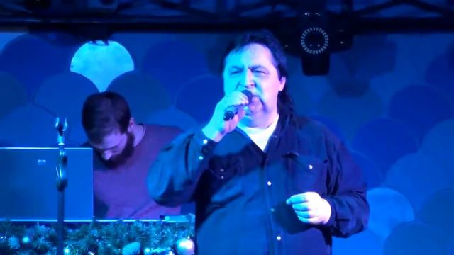 Гладков Петр Эта женщина, которую люблю я очень смотреть онлайн