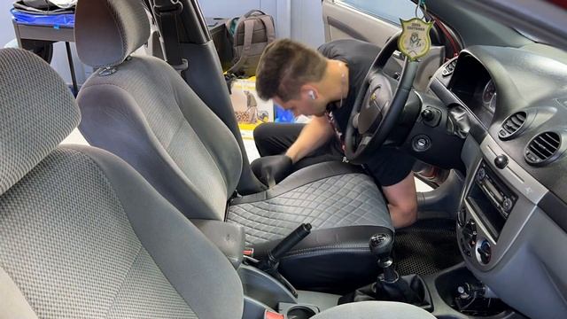 Чехлы для Шевроле Лачетти и Дэу Джентра чехлы автопилот ромб из экокожи. chevrolet lacetti авточехл смотреть онлайн