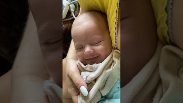 Улыбка на миллион #влог #каждыйдень #семейныйвлог #семейныйканал #малыш #строимдом #baby #дети смотреть онлайн