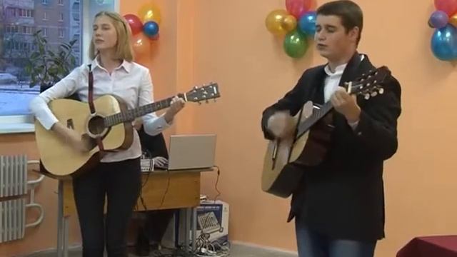 На базе клуба «Товарищ» состоялась презентация сборника стихов «Мир юной души» смотреть онлайн