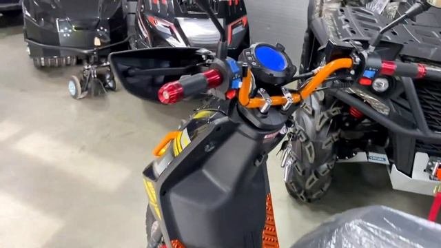 Скутер X-MOTORS SMART PRO - 200 кубов