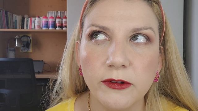 Resenha Máscara de Cílios M·A·C - Haute & Naughty à Prova D’Água - Shockproof смотреть онлайн