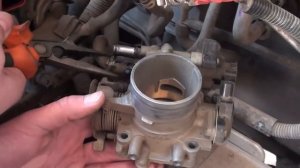 Снятие и чистка дросселя Honda Airwave