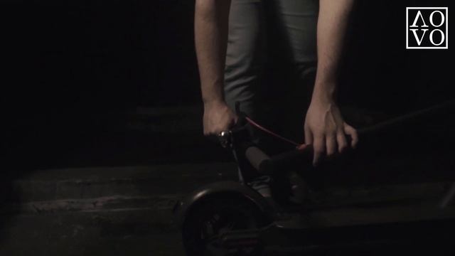 Электросамокат AOVO PRO APP, аквазащита IP65