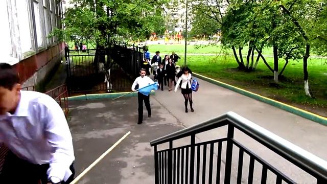 мой младший идет в первый класс смотреть онлайн