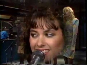The Bangles (Бэнглз)- If She Knew What She Wants (Late Night with David Letterman, 29.05.1986)