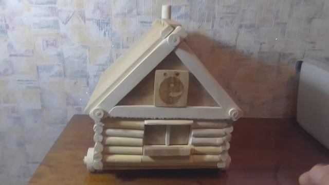 Шкатулка Деревянный домик на колёсиках смотреть онлайн