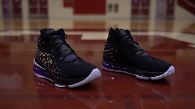 Nike LeBron 17 Performance Review смотреть онлайн