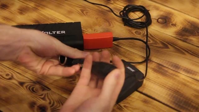 Тестирование ПЗУ ReVolter Nitro Демонстрация работы штекера-прикуривателя смотреть онлайн