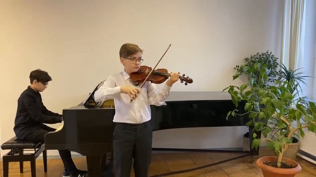 Г. Свиридов «Музыкальный момент» Савелий Дикоев (скрипка) Павел Касяник (фортепиано) смотреть онлайн