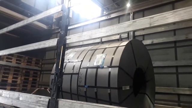 Как закрепить груз цепями // Погрузка металла в рулонах . смотреть онлайн
