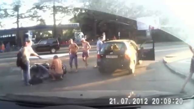 Срезал мотоциклиста . смотреть онлайн