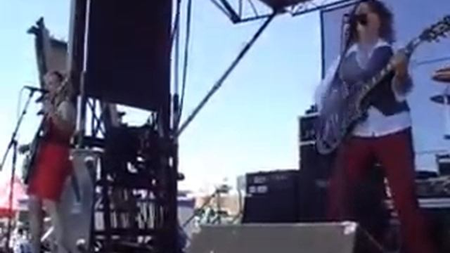 Warped Tour 2009 - Letters Make Words - "Dating Material" смотреть онлайн