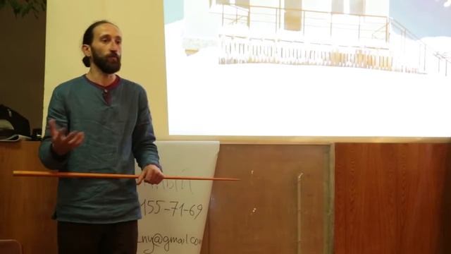 06 Разные способы строительства домов с использованием утеплителя из соломы.