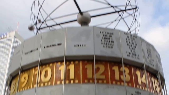 Мировые часы Берлин смотреть онлайн