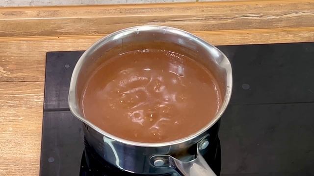 МОЛОКО и ШОКОЛАД! Вкусный десерт без выпечки! Приготовьте этот быстрый десерт | БЕЗ ДУХОВКИ! смотреть онлайн