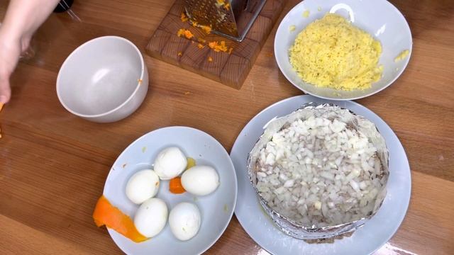 МИМОЗА. Слоеный салат. Классический рецепт #салат #мимоза #рецепт