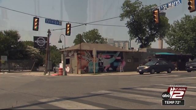 Wembymania grows in San Antonio ahead of NBA Draft night смотреть онлайн